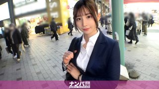 [マジ軟派、初撮。 1769 【パンストビリビリ着衣SEX】社会人1年目の不動産OLを吉祥寺でナンパ！唐突にブラウスのボタンを外されあたふたしつつも、押しに弱い性格とH大好きなスケベ心故にまんまと即堕ち！ MGS]