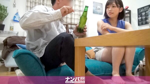 百戦錬磨のナンパ師のヤリ部屋で、連れ込みSEX隠し撮り 344 飲み屋で出会った可愛い女子大生を持ち帰り！ノリノリでついてきちゃうホイホイガールは電マで何度もイキまくり！ MGS