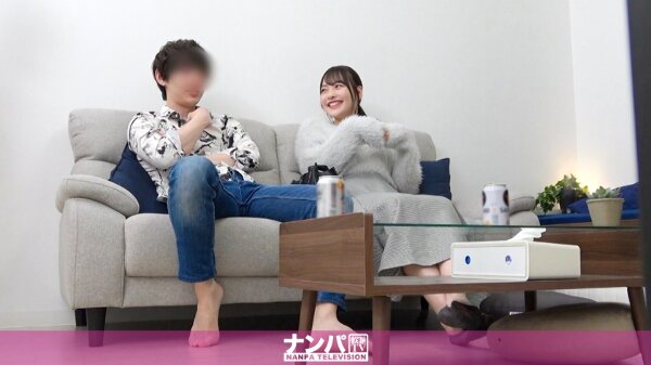 百戦錬磨のナンパ師のヤリ部屋で、連れ込みSEX隠し撮り 355 酒とSEXが生きがいの欲望全開女子を持ち帰り！甘えた声でえっちしようって誘われたらそりゃやるしかないっしょ！オナニーまでしちゃう性欲モンスターに堪らず暴発寸前！ MGS